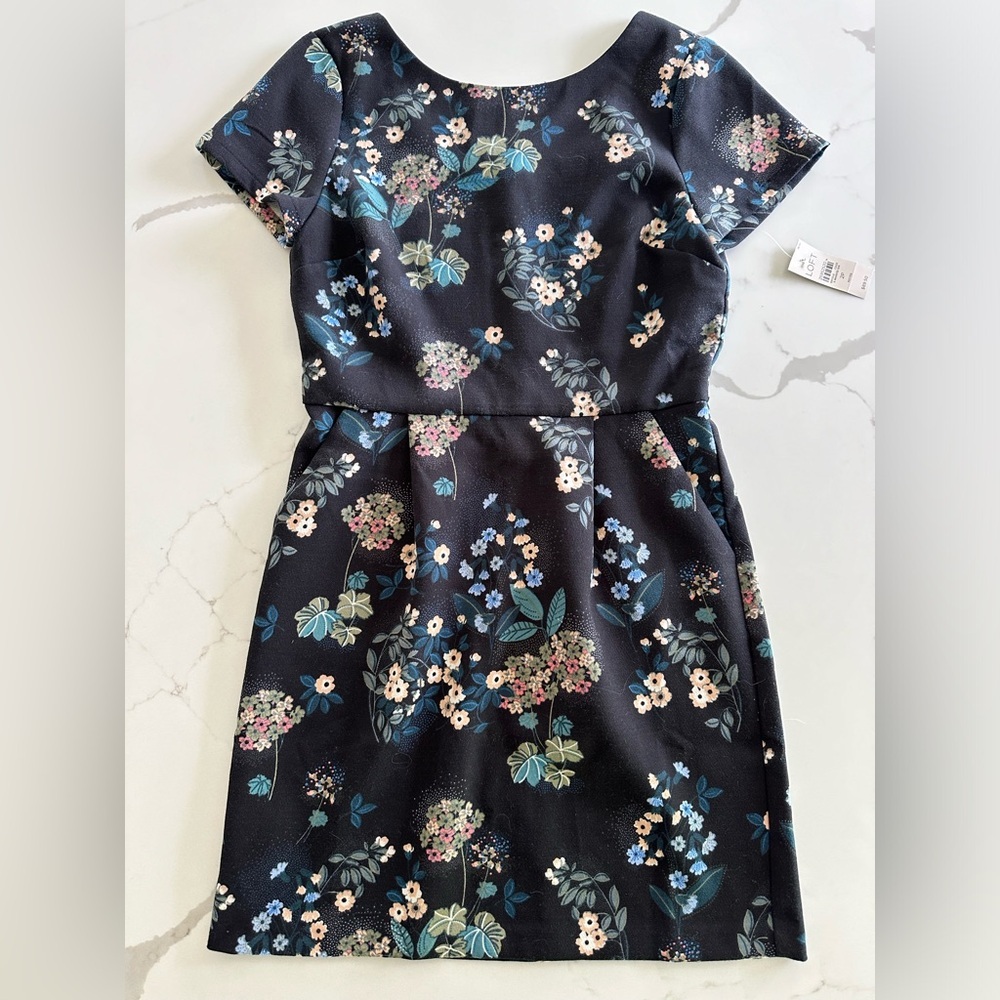 NEW Loft Floral Print Short Sleeve Dress with Pockets-Size 2P